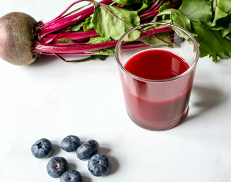 Frutos del bosque y remolacha: disfruta de los nutrientes de abril-